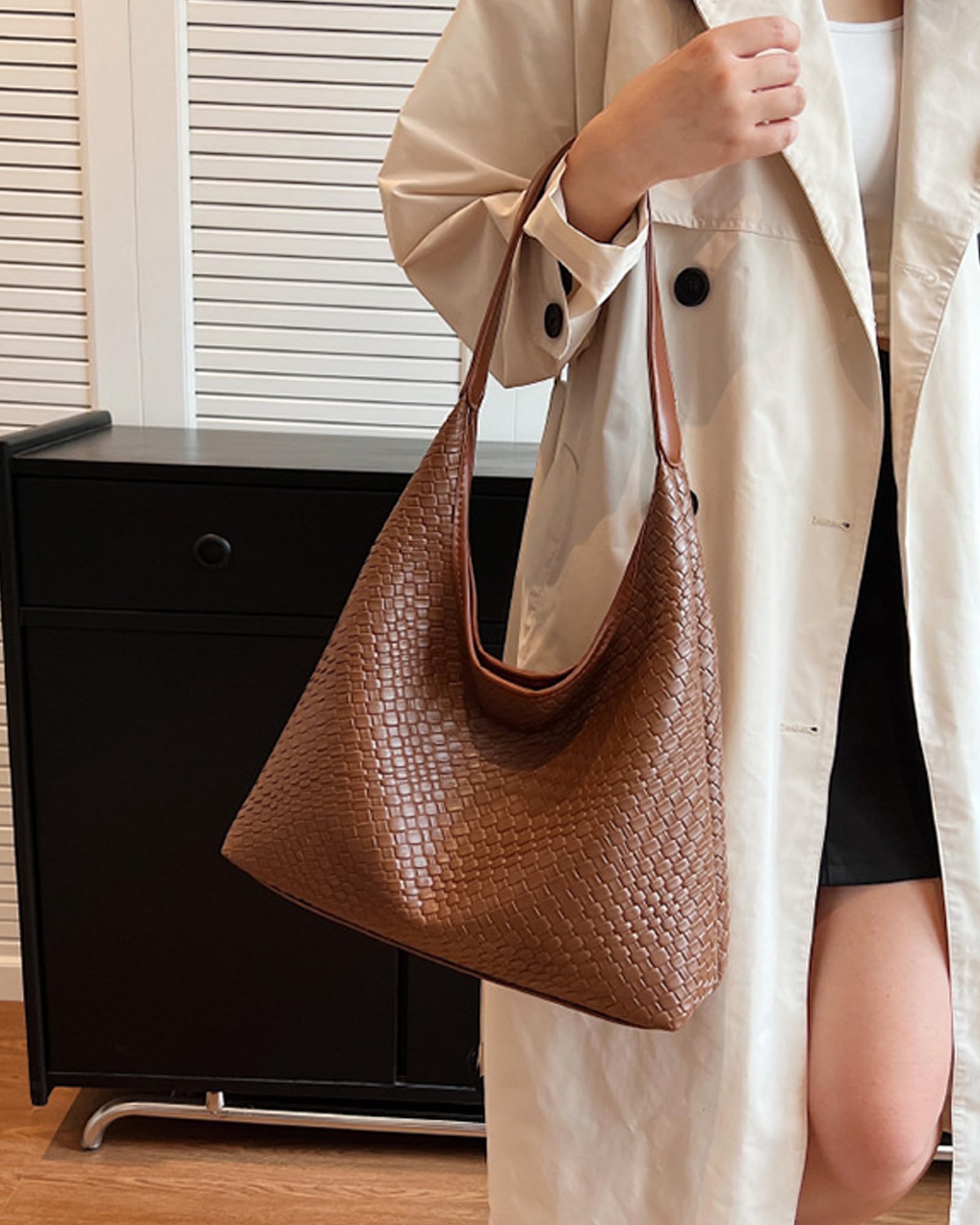 2026 Fall Fashions Leather Tote Bag for Women  Shoulder Bag, Hobo Bags Large